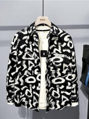 Long-sleeved Shirts Go Well With Men