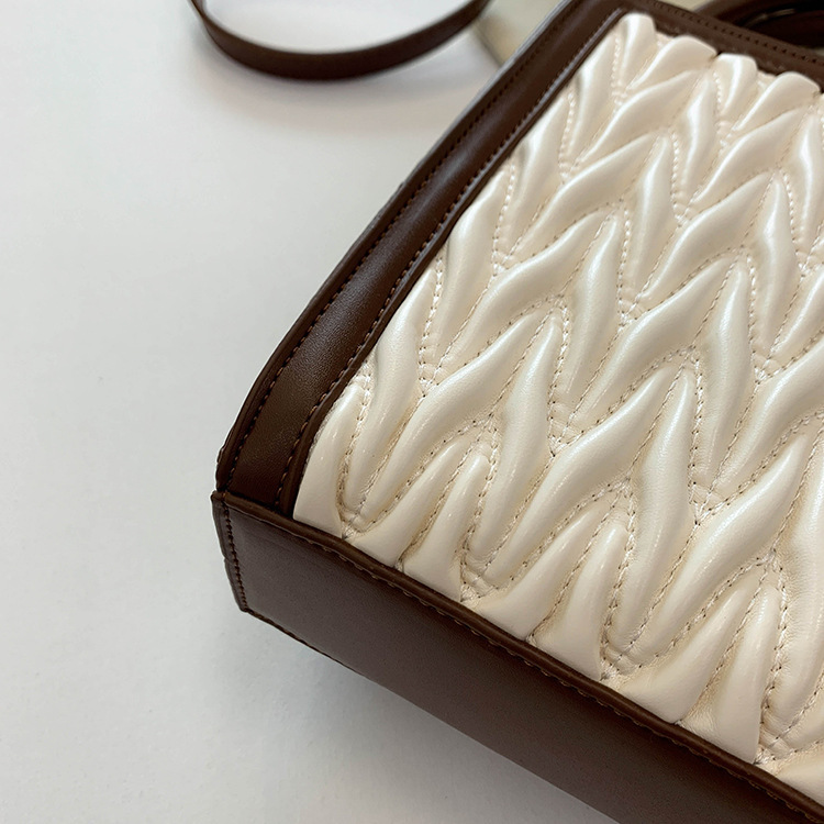 Stylish Good Texture Pleated Small Handbags Women - Image 3