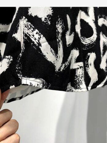 Long-sleeved Shirts Go Well With Men