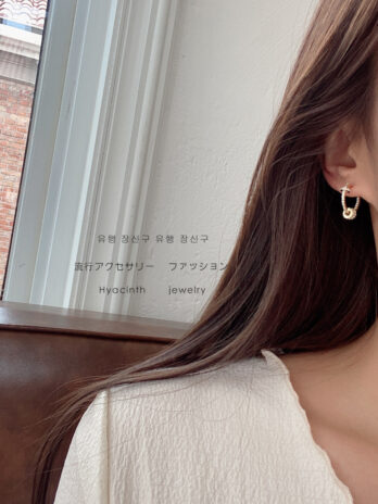 Fine Zircon-embedded Earrings Round Simple All-match Design Circle Ear Clip Ear Rings